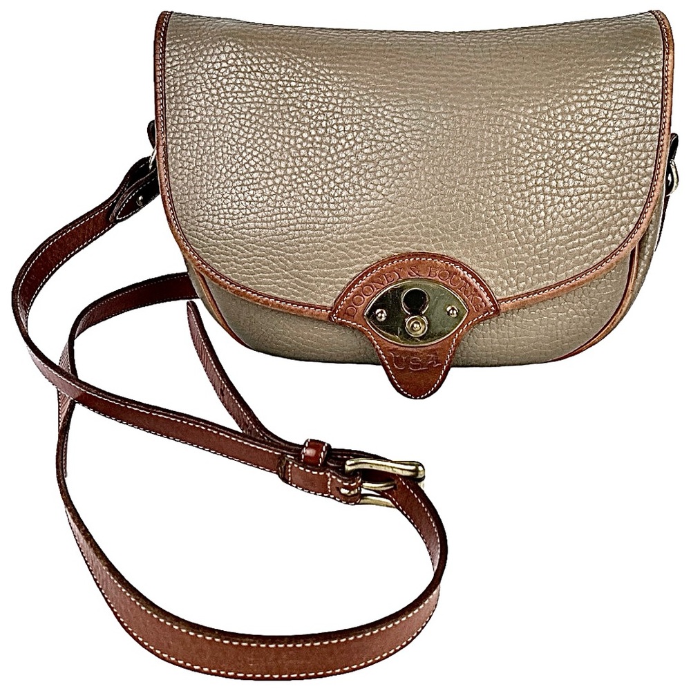 Vintage Authentic Dooney & Bourke Taupe Tan All Weather Leather Cavalry Trooper